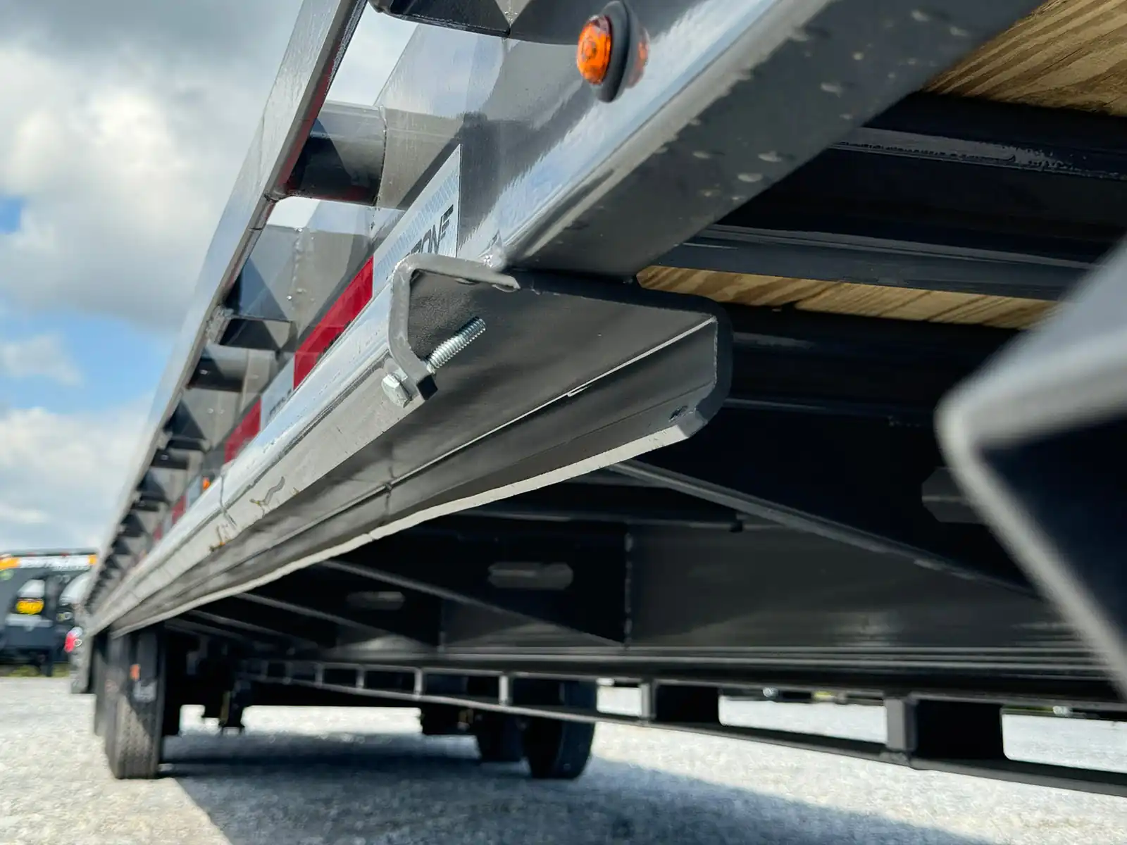 New Valley 26816 Livestock Trailer, 7K GVWR, Charcoal, 16ft